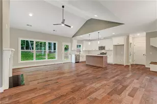 376 Wild Fern Ln, Reidsville, NC 27320 - Photo 6