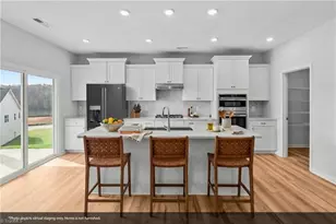 3234 Spicewood Lk Dr, Winston-Salem, NC 27106 - Photo 4