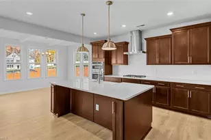 3227 Spicewood Lk Dr, Winston-Salem, NC 27106 - Photo 10