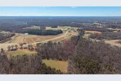 202 Belle Arbor Drive, Winston-Salem, NC 27107 - Photo 10