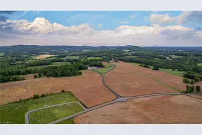 1100 Glen Oaks Drive, Hamptonville, NC 27020 - Photo 40