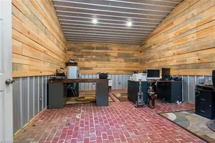 207 Bingham St, Carthage, NC 28327 - Photo 10