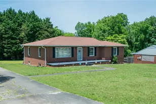 424 Camp Rd, Burlington, NC 27217 - Photo 4