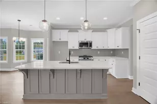 308 Grand Worth Wy, King, NC 27021 - Photo 10