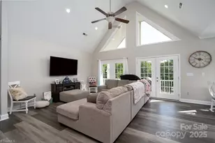 126 Strand Dr, New London, NC 28127 - Photo 4