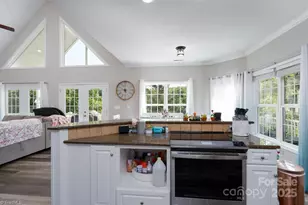 126 Strand Dr, New London, NC 28127 - Photo 8