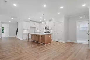 1087 Fairhaven Dr, Mebane, NC 27302 - Photo 4