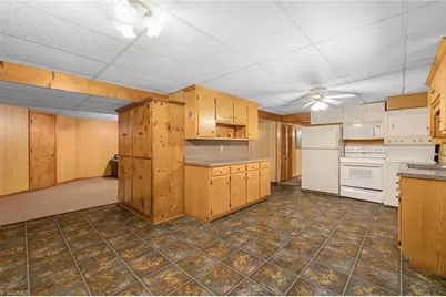 180 Mountain Valley Drive, Eden, NC 27288 - Photo 22