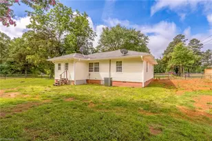 2527 S Nc Hwy 66, Kernersville, NC 27284 - Photo 20