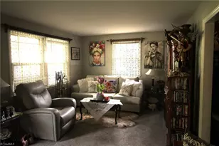 307 Guerrant St, Greensboro, NC 27401 - Photo 2