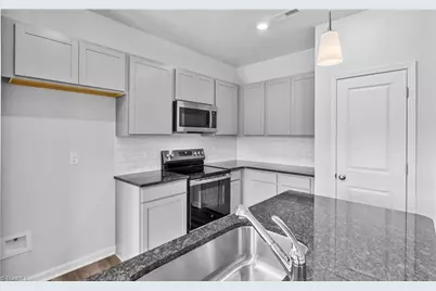 5079 Fallmeade Road, Kernersville, NC 27284 - Photo 12