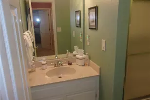 1935 C Eastchester Dr, High Point, NC 27265 - Photo 36