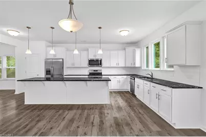 4038 Monteray Circle, High Point, NC 27265 - Photo 8