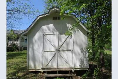 736 Country Club Drive, State Road, NC 28676 - Photo 26