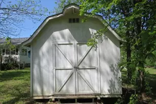 736 Country Club Dr, State Road, NC 28676 - Photo 26