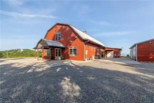 6572 Burkemont Rd, Morganton, NC 28655 - Photo 14