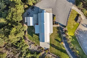 6572 Burkemont Rd, Morganton, NC 28655 - Photo 10