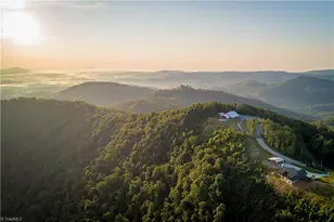 6572 Burkemont Rd, Morganton, NC 28655 - Photo 18