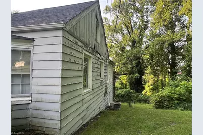 342 Moore Avenue, Mount Airy, NC 27030 - Photo 2