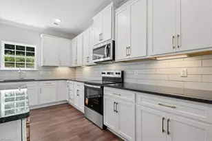 4090 Stallion St, High Point, NC 27262 - Photo 10