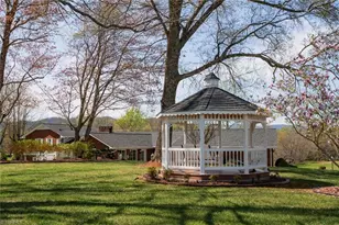 924 Pleasant Home Church Rd, Millers Creek, NC 28651 - Photo 10