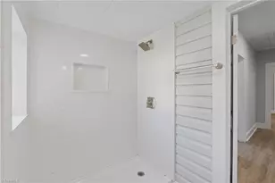 521 Walnut St, Eden, NC 27288 - Photo 22