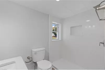 521 Walnut Street, Eden, NC 27288 - Photo 20