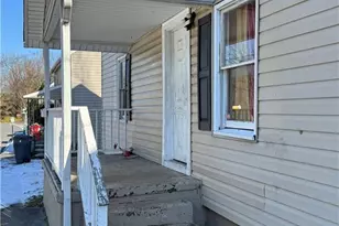 607 Lancaster Dr, Reidsville, NC 27320 - Photo 2