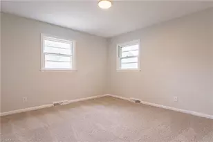 4601 Graham Rd, Greensboro, NC 27410 - Photo 10