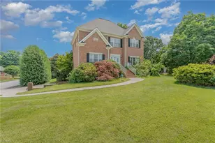 1020 Clyde Edgerton Dr, Kernersville, NC 27284 - Photo 4