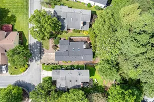 74 Park Village Ln, Greensboro, NC 27455 - Photo 28