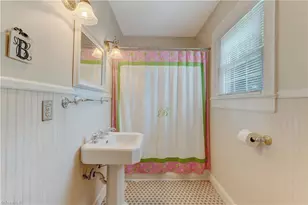 17 E Main St, Thomasville, NC 27360 - Photo 42