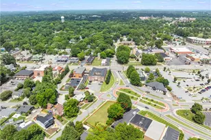 205 W Parkway Ave, High Point, NC 27262 - Photo 6