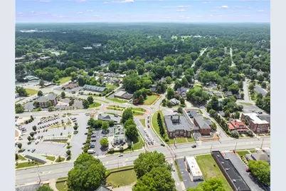 205 W Parkway Avenue, High Point, NC 27262 - Photo 10