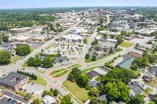 205 W Parkway Ave, High Point, NC 27262 - Photo 4