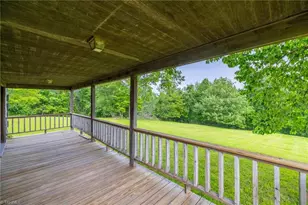 45 Bailey Rd, Ennice, NC 28663 - Photo 36