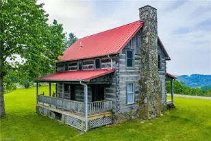 45 Bailey Rd, Ennice, NC 28663 - Photo 40