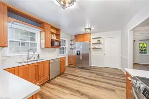 1604 Swannanoa Dr, Greensboro, NC 27410 - Photo 10