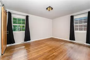 1604 Swannanoa Dr, Greensboro, NC 27410 - Photo 20