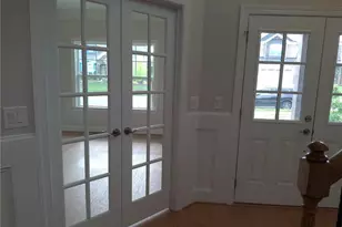 1042 Tulloch Ct, Burlington, NC 27215 - Photo 8