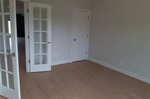 1042 Tulloch Ct, Burlington, NC 27215 - Photo 12