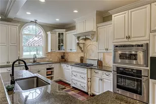 925 Salem Glen Ct, Clemmons, NC 27012 - Photo 12