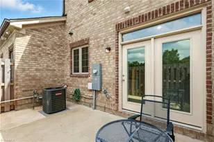 3855 Thistleberry Rd, High Point, NC 27265 - Photo 20