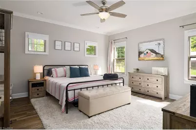 1055 Kapstone Crossing, Lexington, NC 27295 - Photo 4