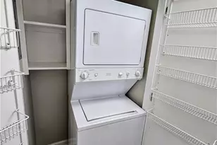 2327 Bermuda Village Dr, Bermuda Run, NC 27006 - Photo 6