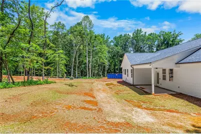 512 Carolina Avenue, Yadkinville, NC 27055 - Photo 36