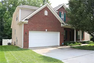 6215 Glen Way Dr, Winston-Salem, NC 27107 - Photo 2