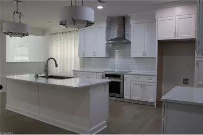 6215 Glen Way Drive, Winston-Salem, NC 27107 - Photo 8