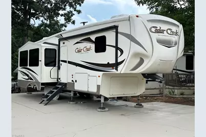 104 Cardinal Drive, New London, NC 28127 - Photo 1