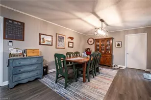 216 Brookwood Dr, Elkin, NC 28621 - Photo 6